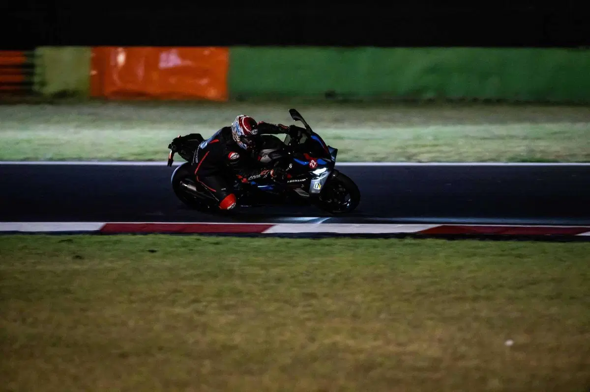 Sulla M1000RR a Misano, di notte! (4)