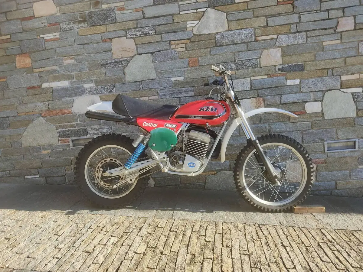 KTM MC5