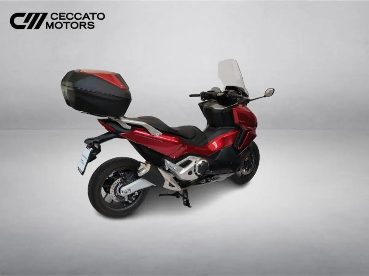 Honda Forza 750 (2025 - 26) (4)