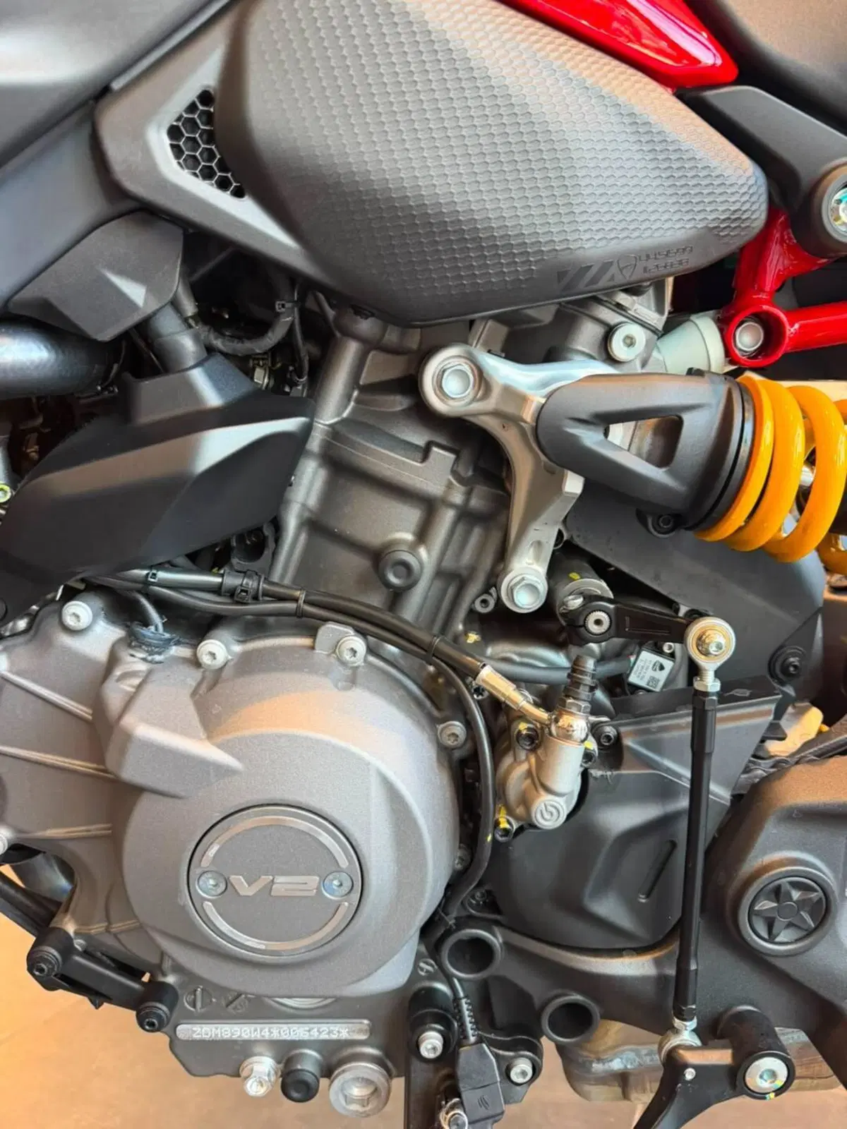 Ducati Monster 890 (2026) (12)