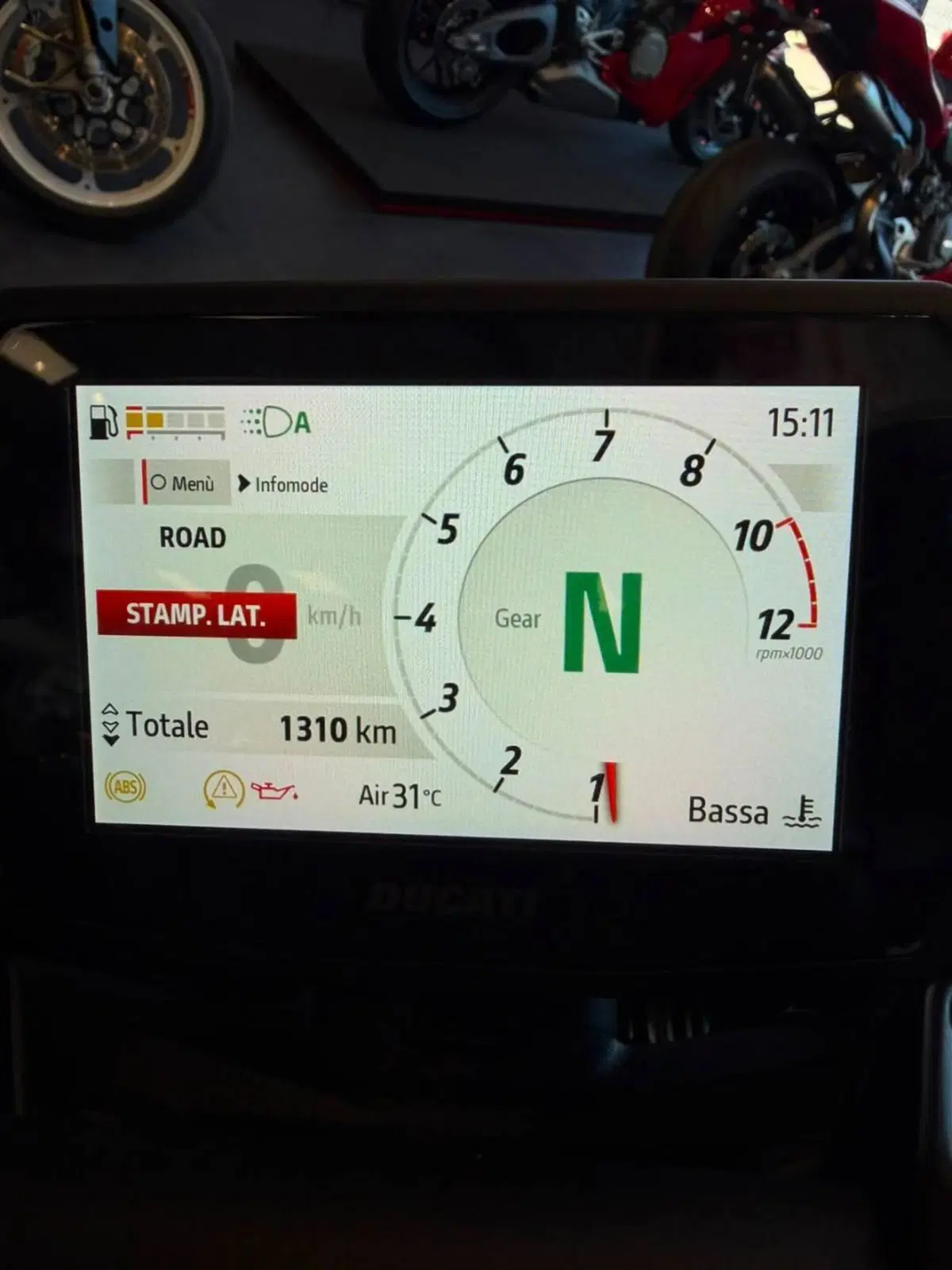 Ducati Monster 890 (2026) (6)