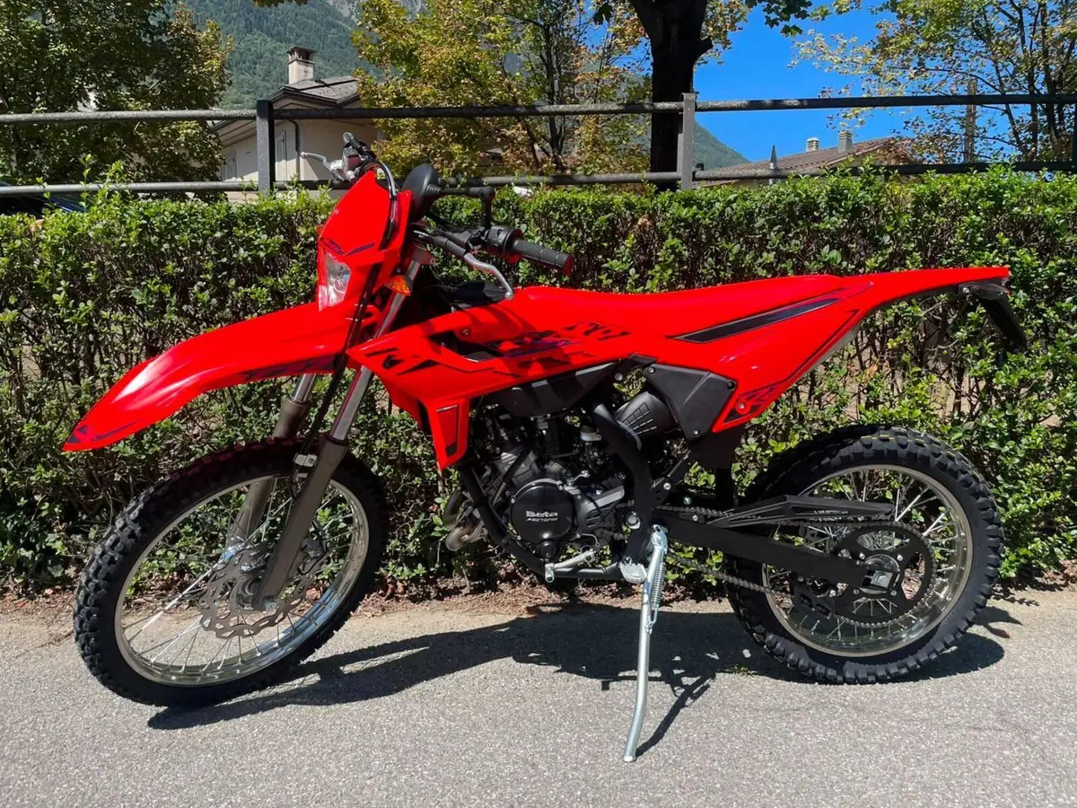 Betamotor RR 50 Enduro (2021 - 26) (4)