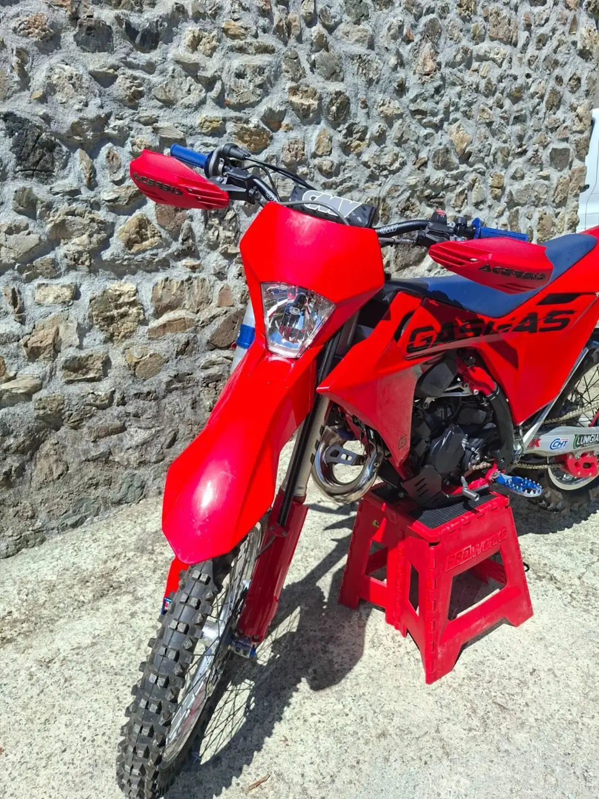 GASGAS EC 125 (2025) (13)