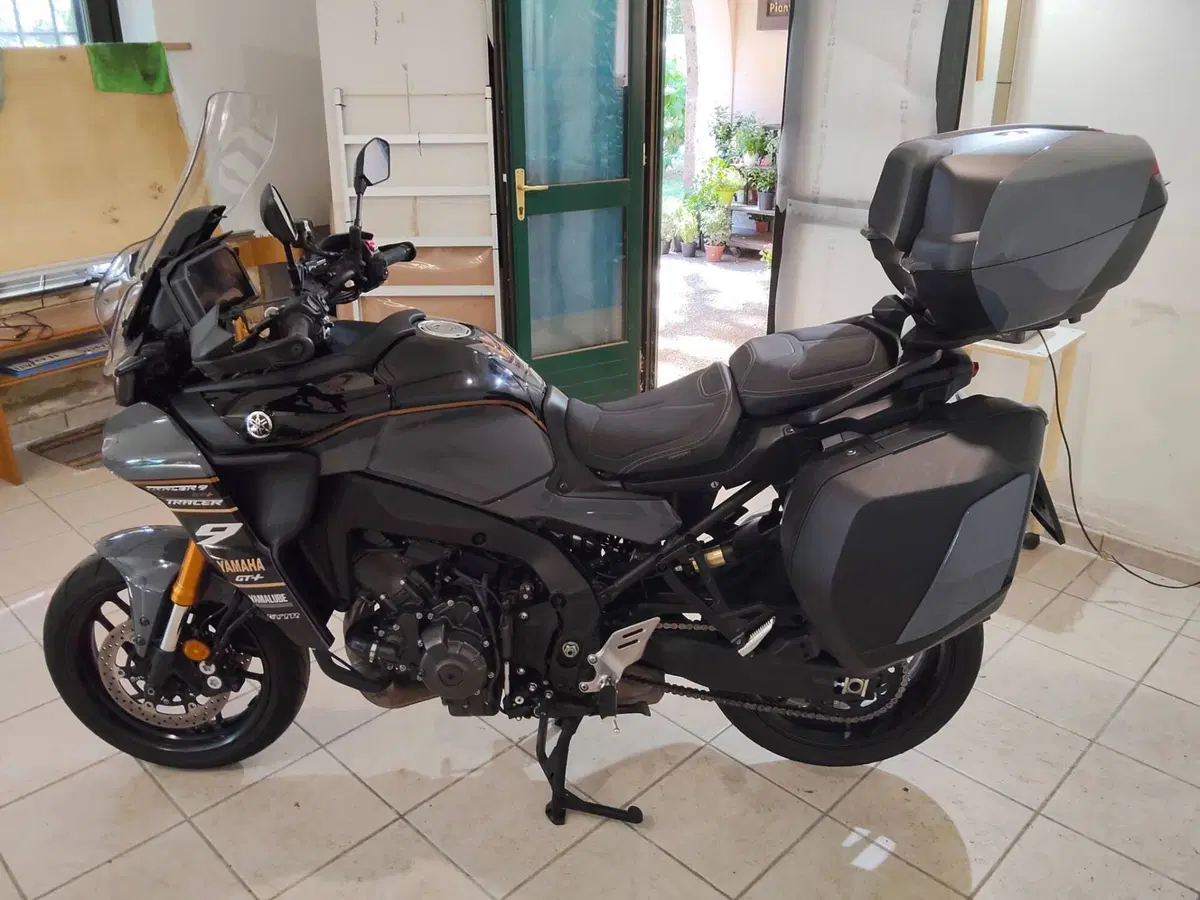 Yamaha Tracer 9 GT+ (2023 - 24) (2)