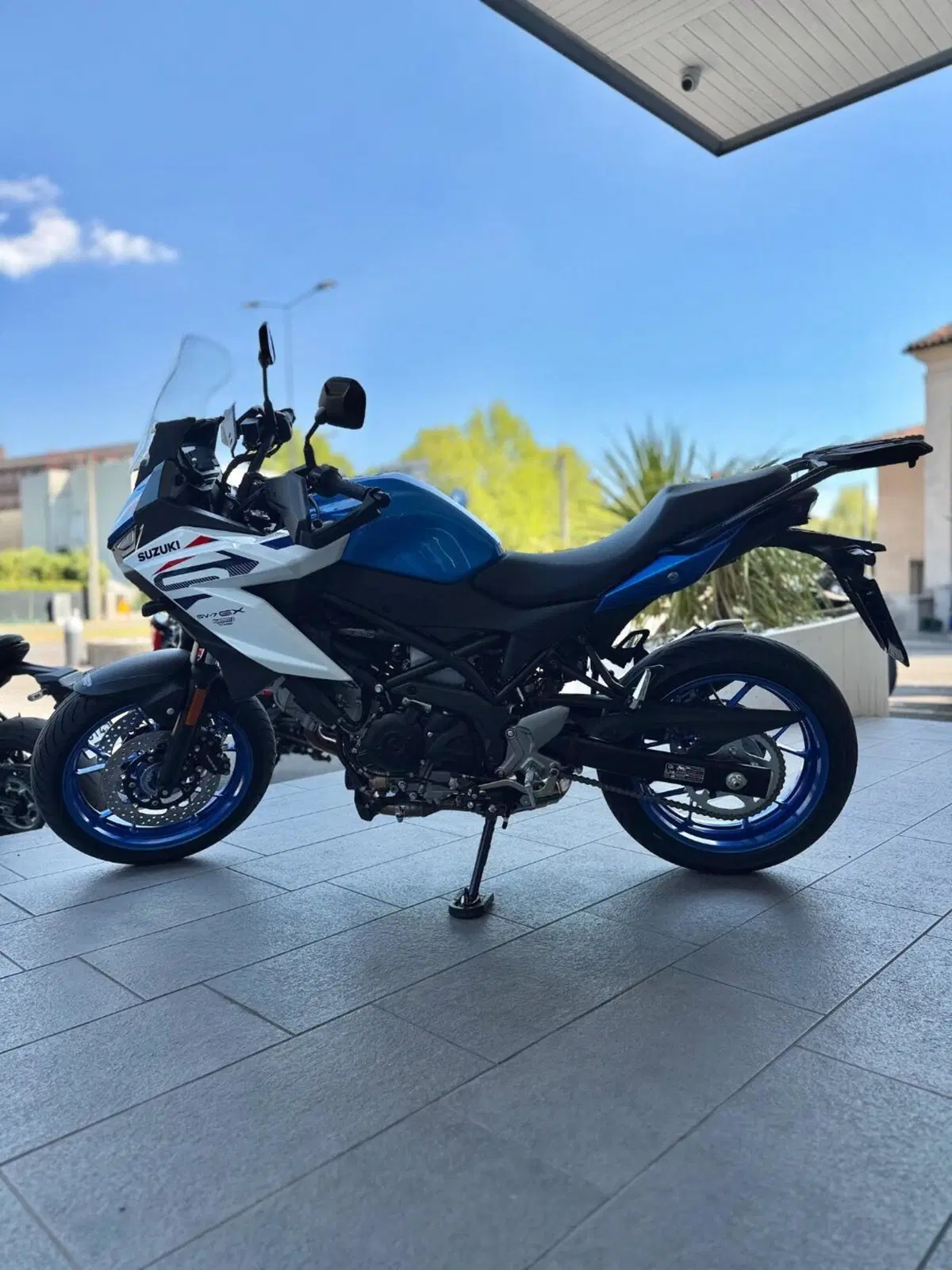 Suzuki SV-7GX (2026) (4)