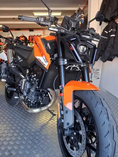 KTM 790 Duke (2027) nuova