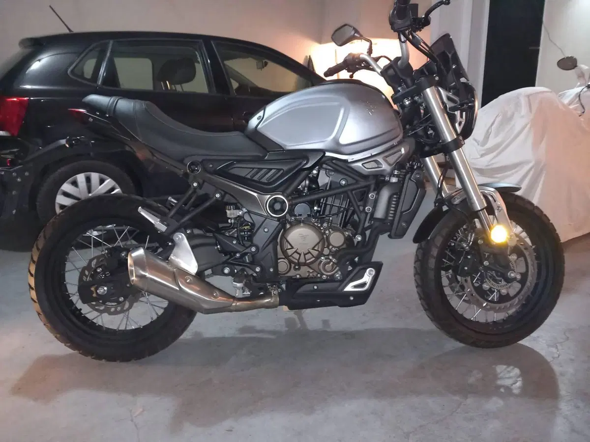 Voge Trofeo 300AC (2021 - 26)