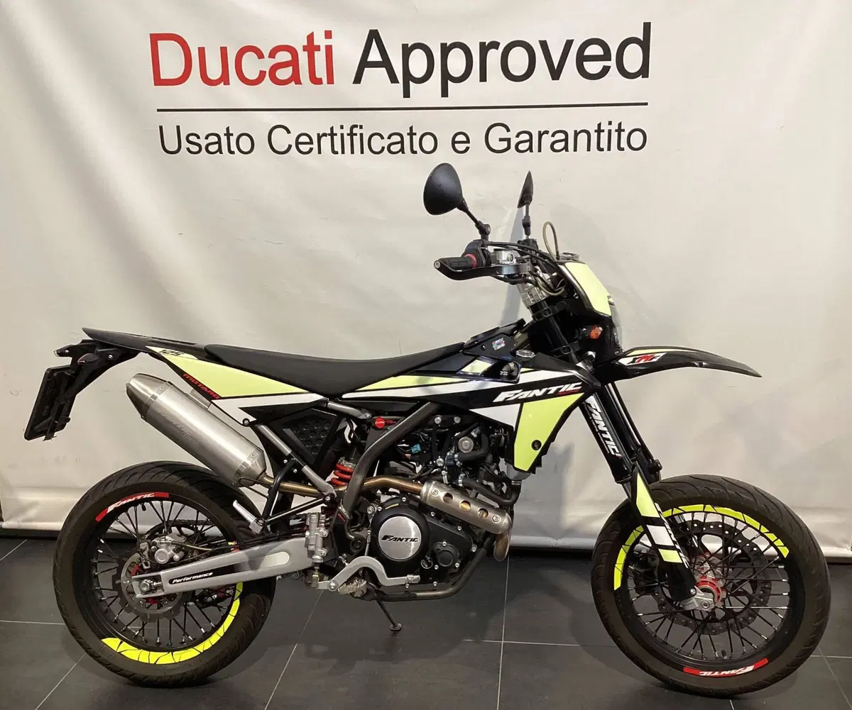 Fantic Motor XMF 125 Motard Performance 4T (2023 - 24)