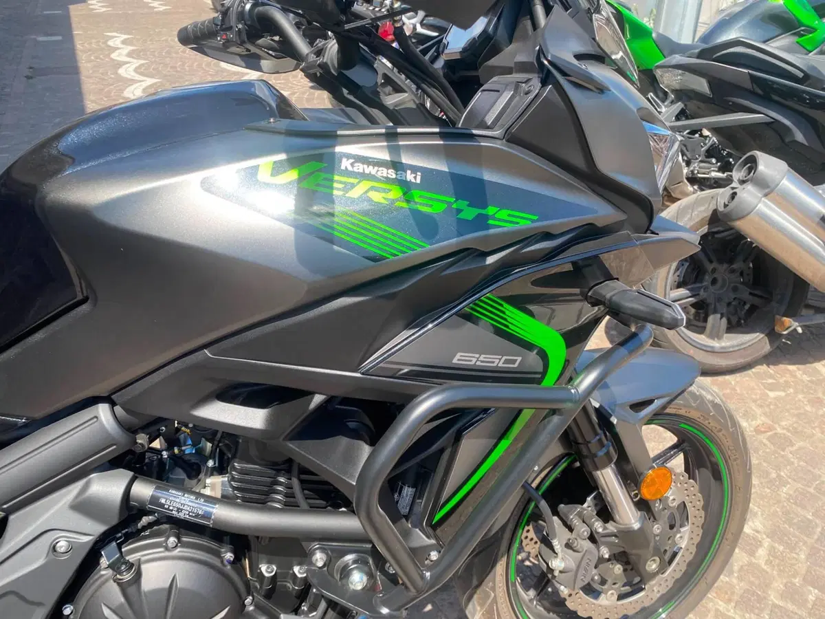 Kawasaki Versys 650 (2025 - 26) (7)