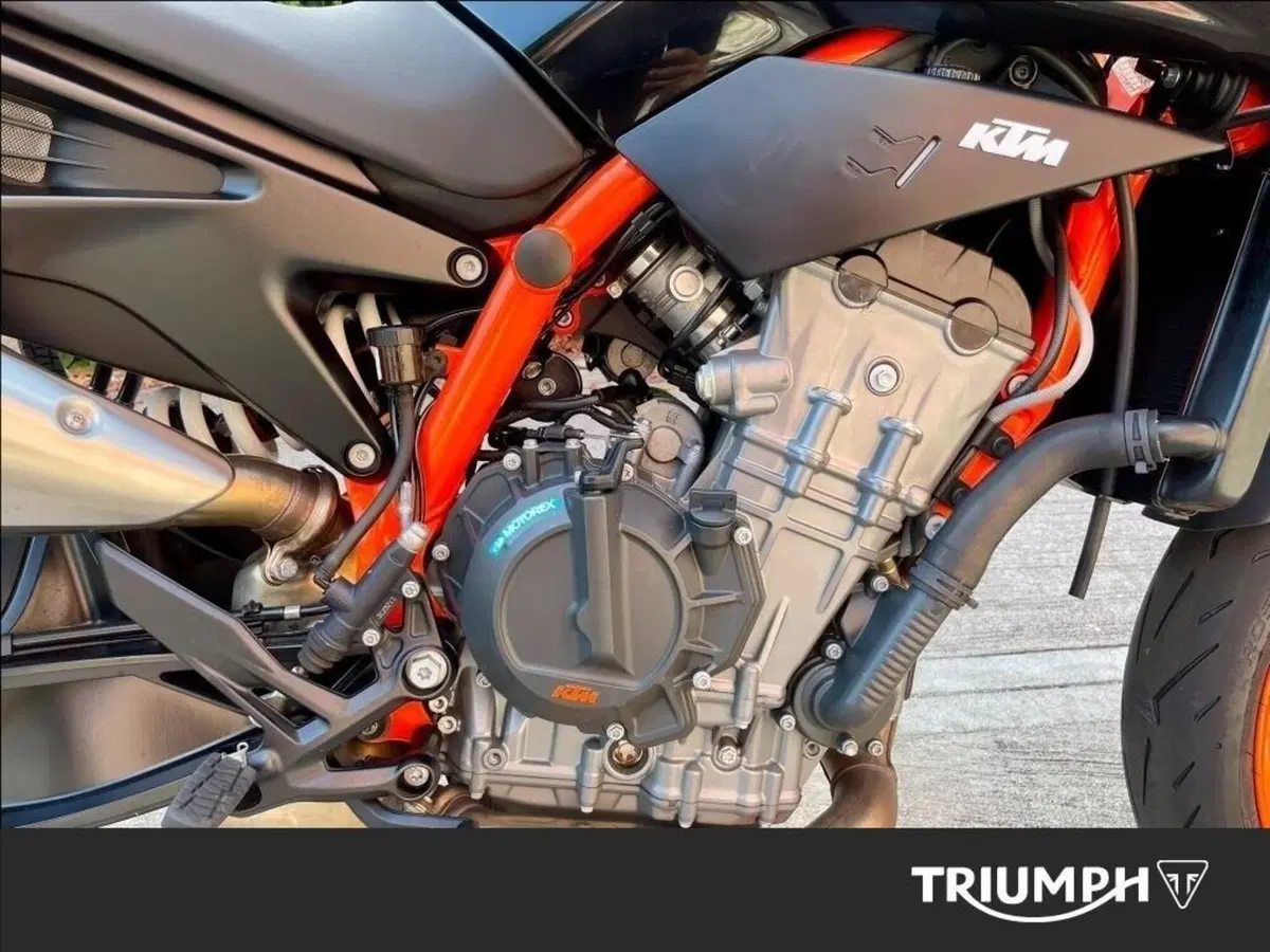 KTM 890 Duke R (2022 - 23) (7)