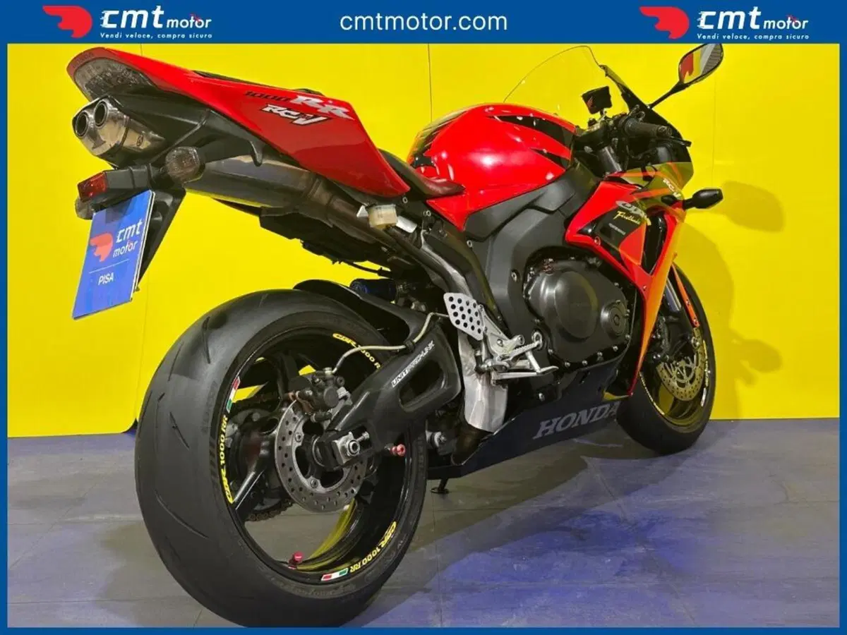 Honda CBR 1000 RR Fireblade (2006 - 07) (4)