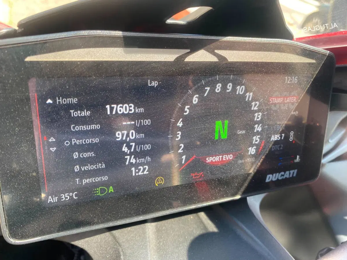 Ducati Panigale V4 (2025 - 26) (3)