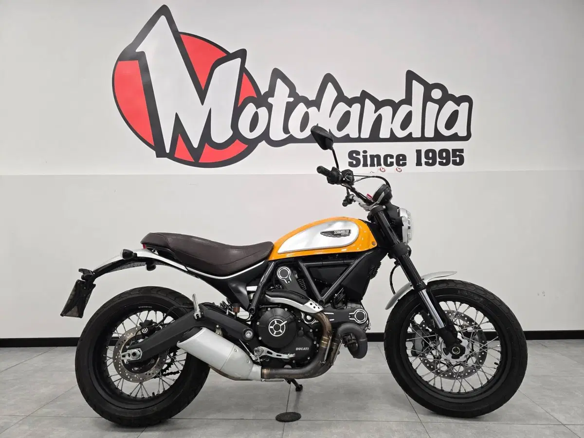 Ducati Scrambler 800 Classic (2015 - 16) (4)