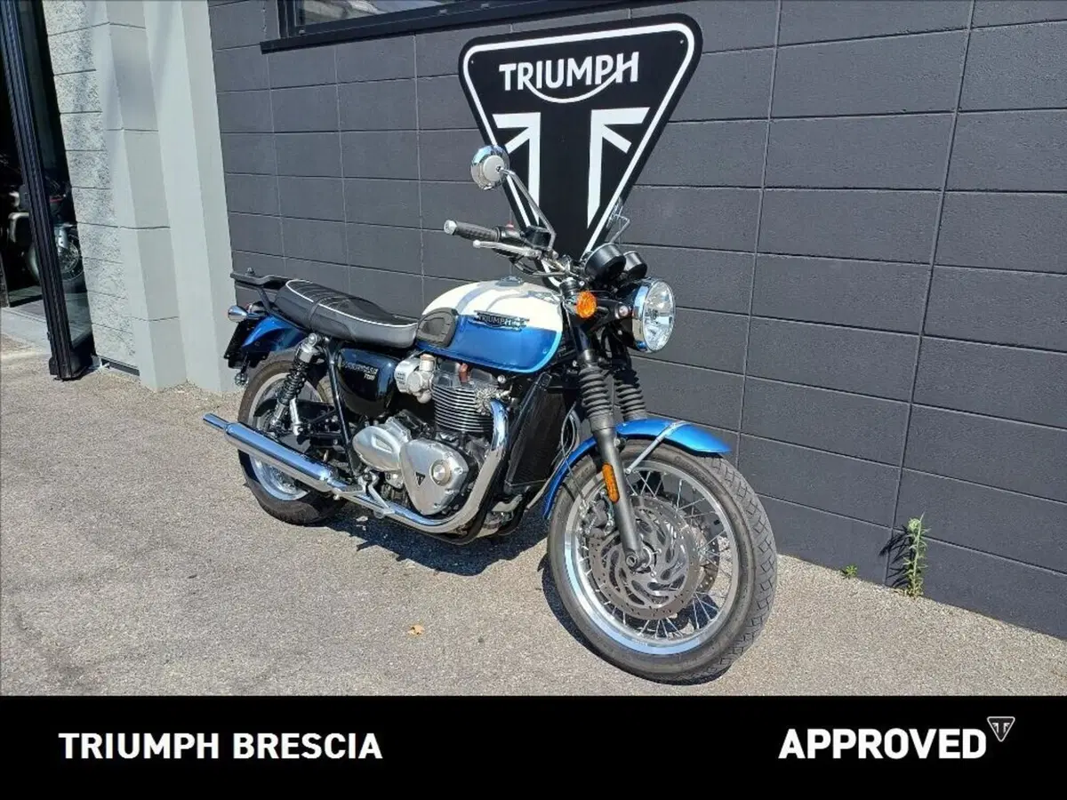 Triumph Bonneville T120 (2021 - 25) (2)
