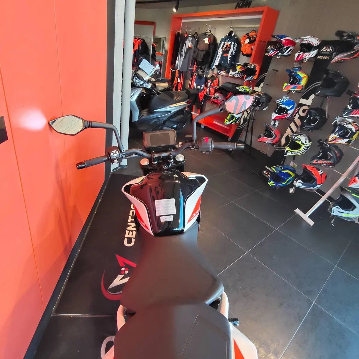 KTM 390 Duke (2021 - 23) (3)