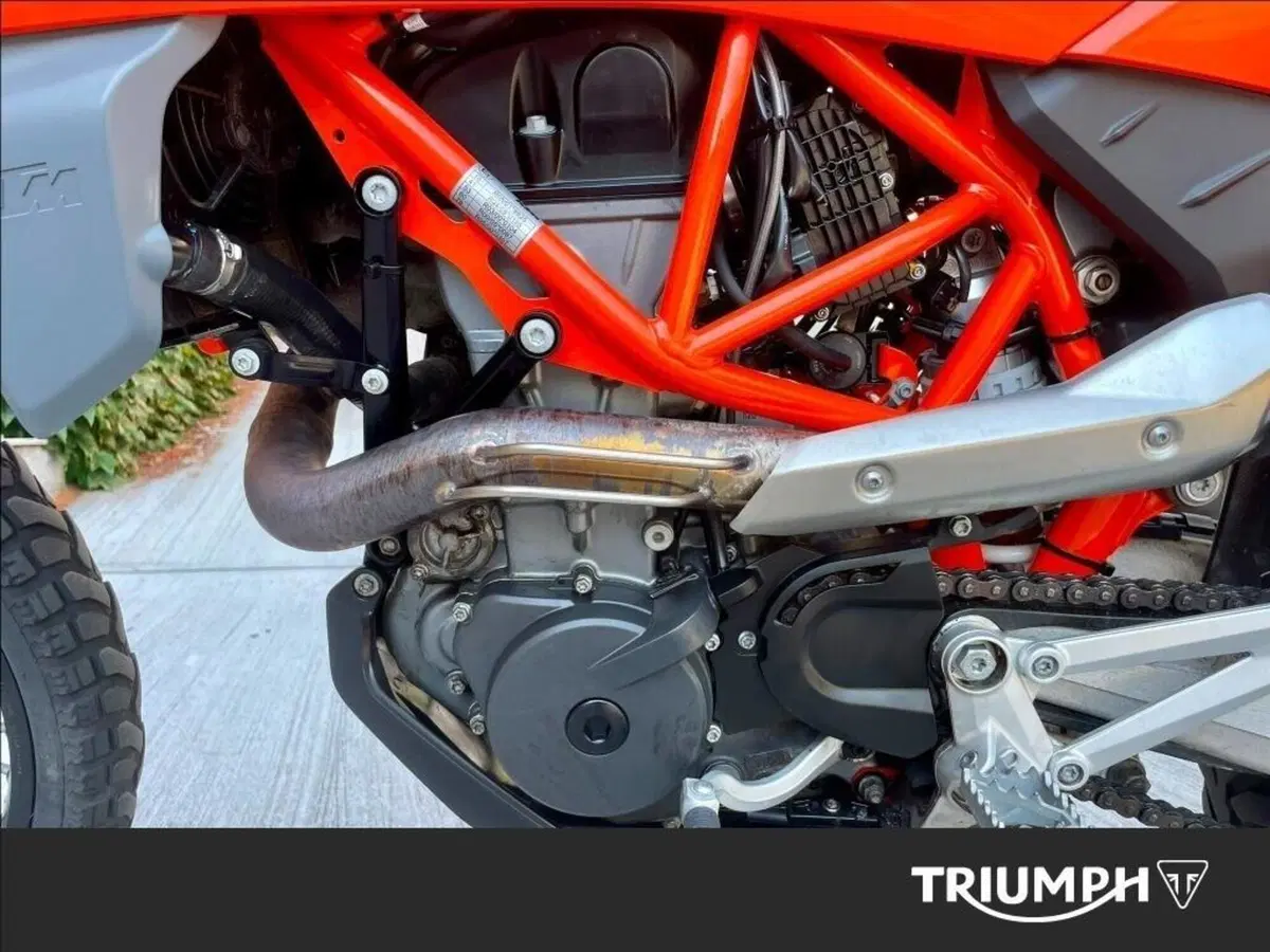KTM 690 Enduro R (2022 - 25) (7)