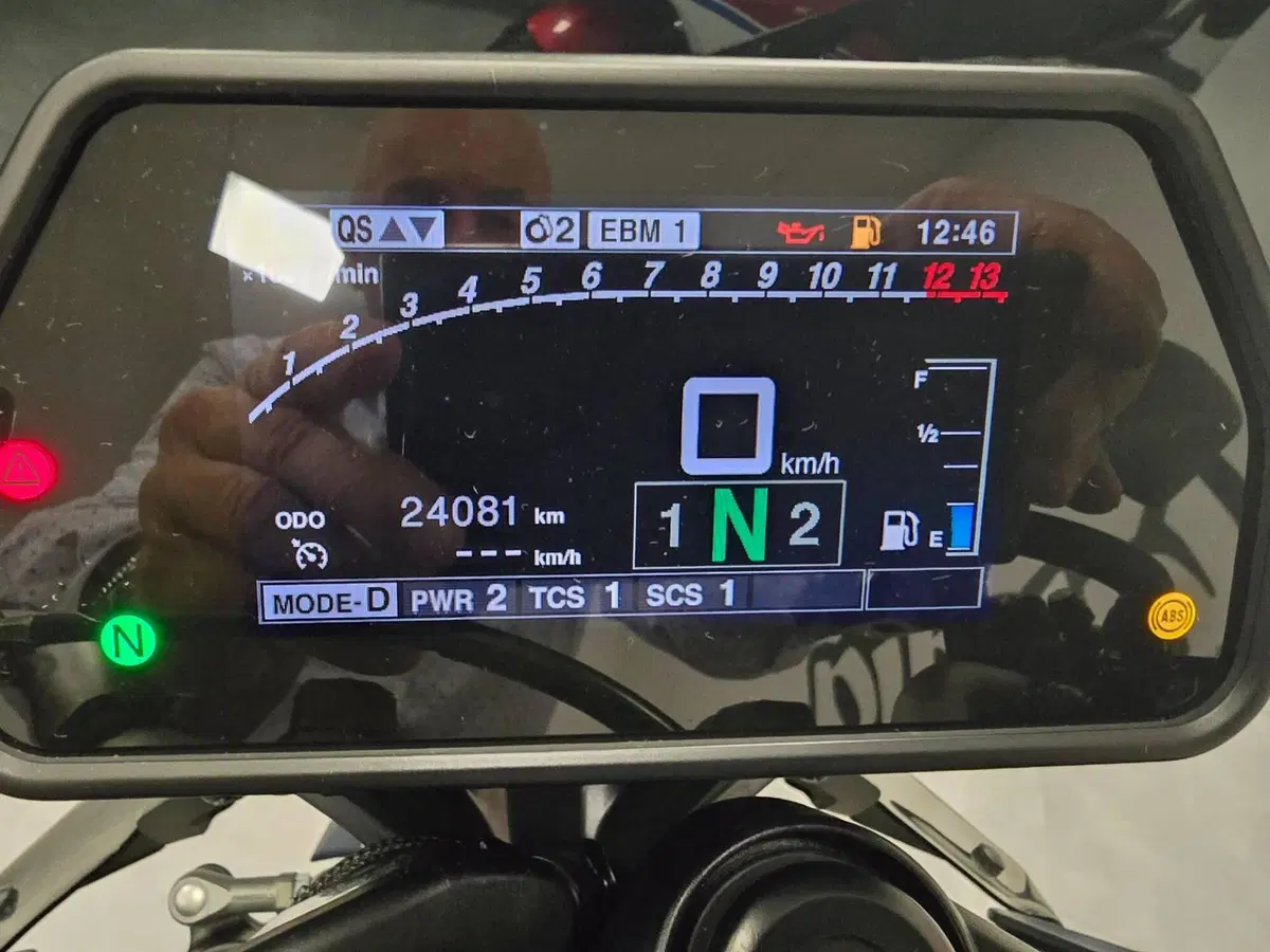 Yamaha MT-10 (2022 - 26) (5)