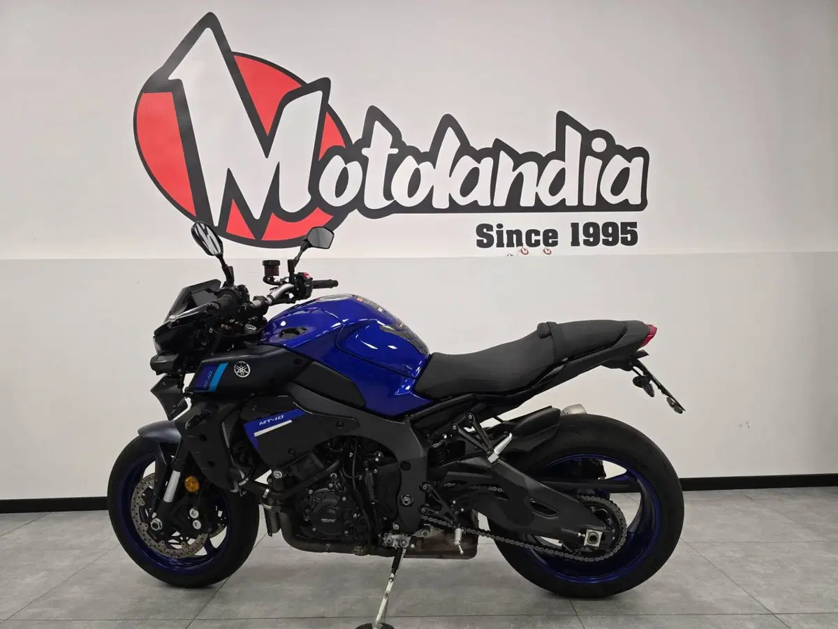 Yamaha MT-10 (2022 - 26) (3)