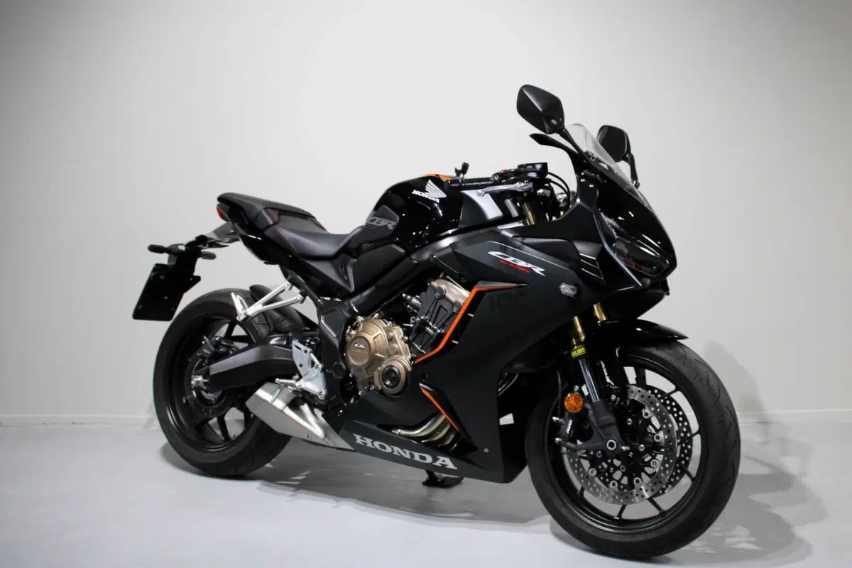 Honda CBR 650 R (2021 - 23) (2)