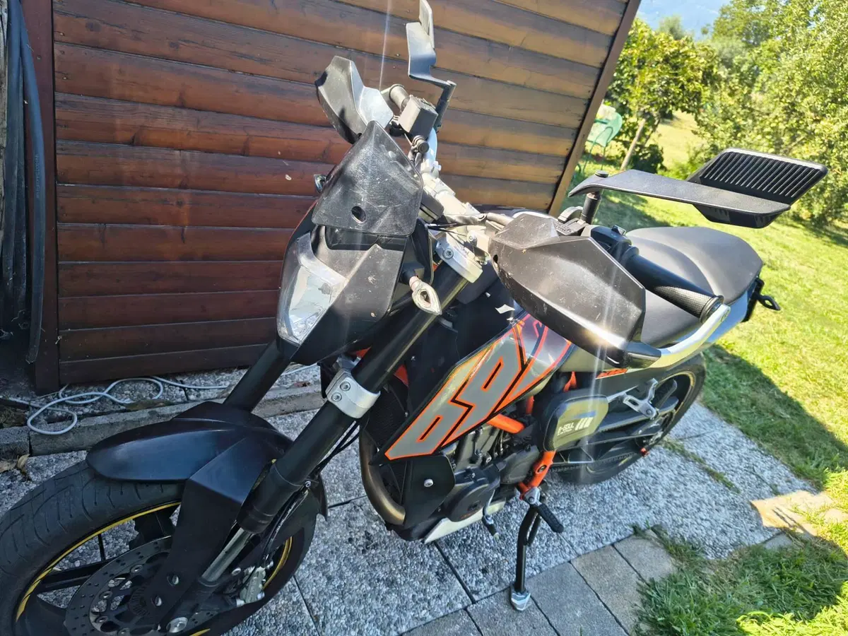 KTM 690 Duke (2012 - 16) (2)