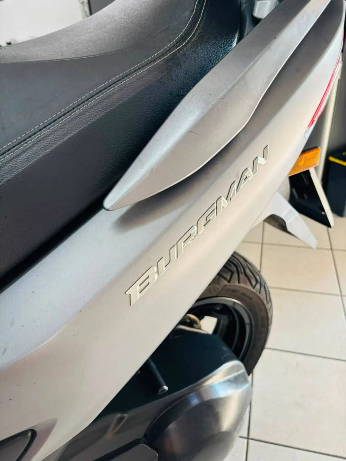 Suzuki Burgman AN 400 (2017 - 20) (2)
