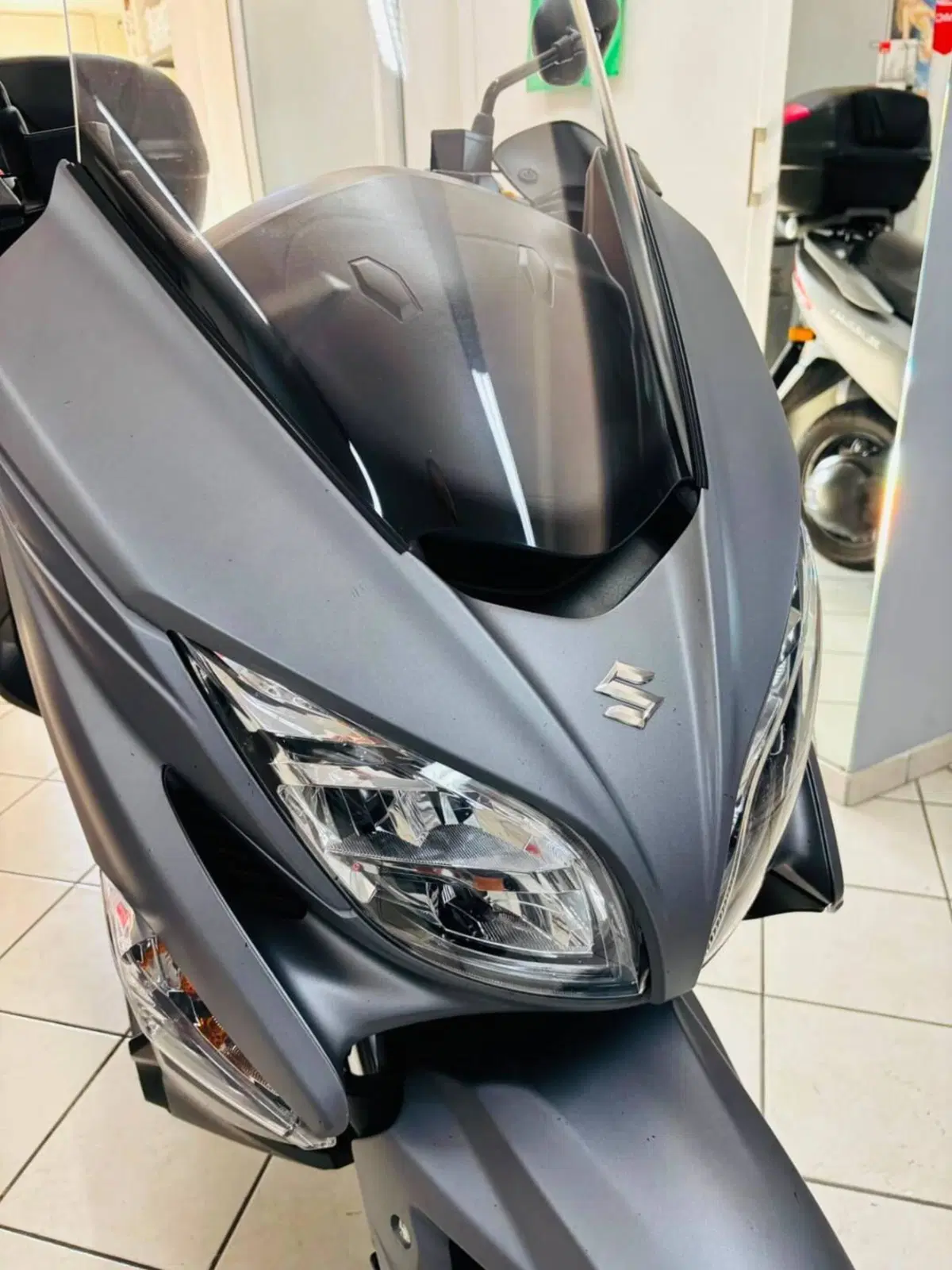 Suzuki Burgman AN 400 (2017 - 20) (5)