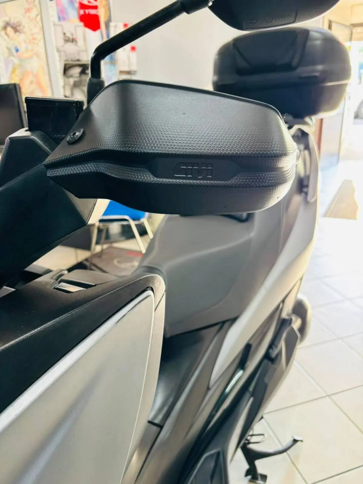 Suzuki Burgman AN 400 (2017 - 20) (6)
