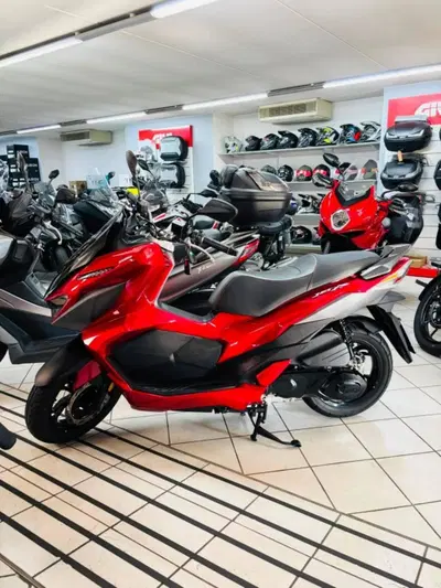 Sym Jet X 125 (2021 - 24) usata