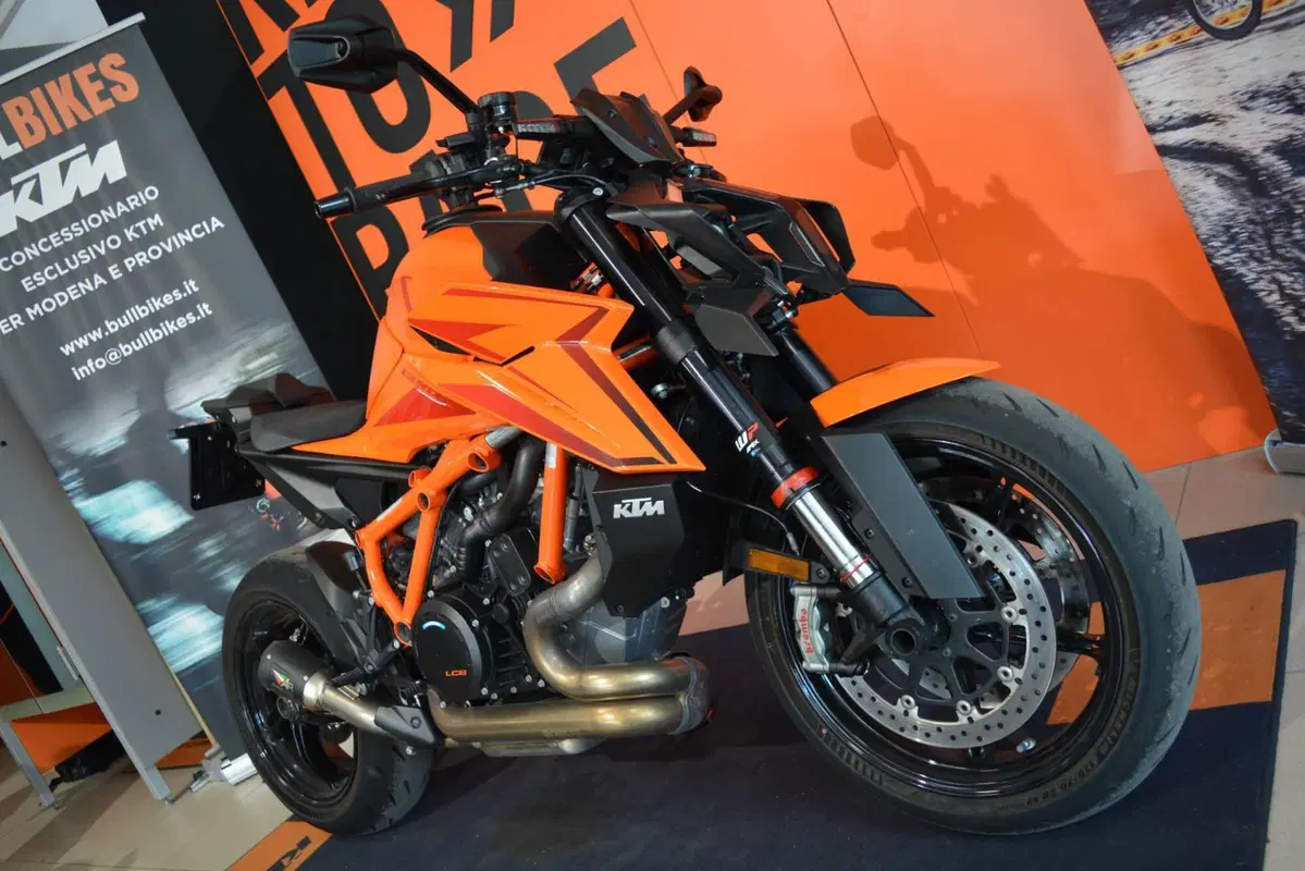 KTM 1390 Super Duke R (2024 - 26) (3)