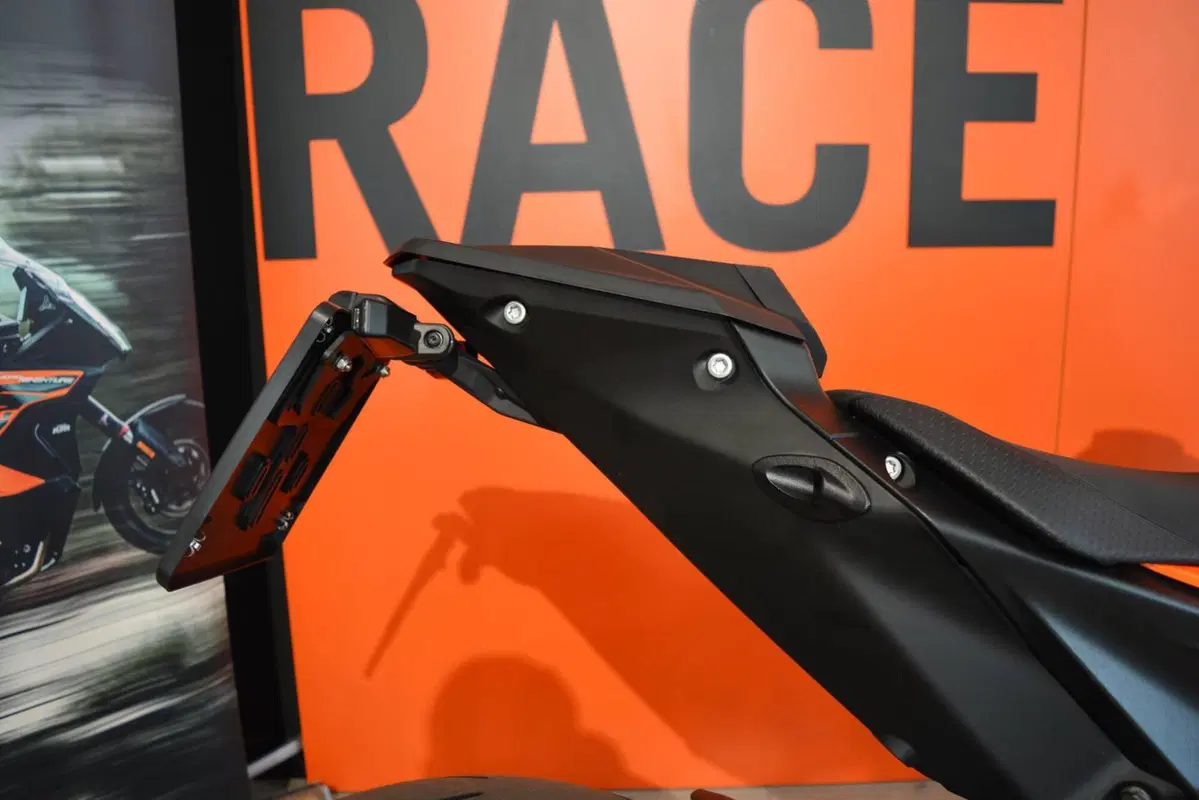 KTM 1390 Super Duke R (2024 - 26) (10)