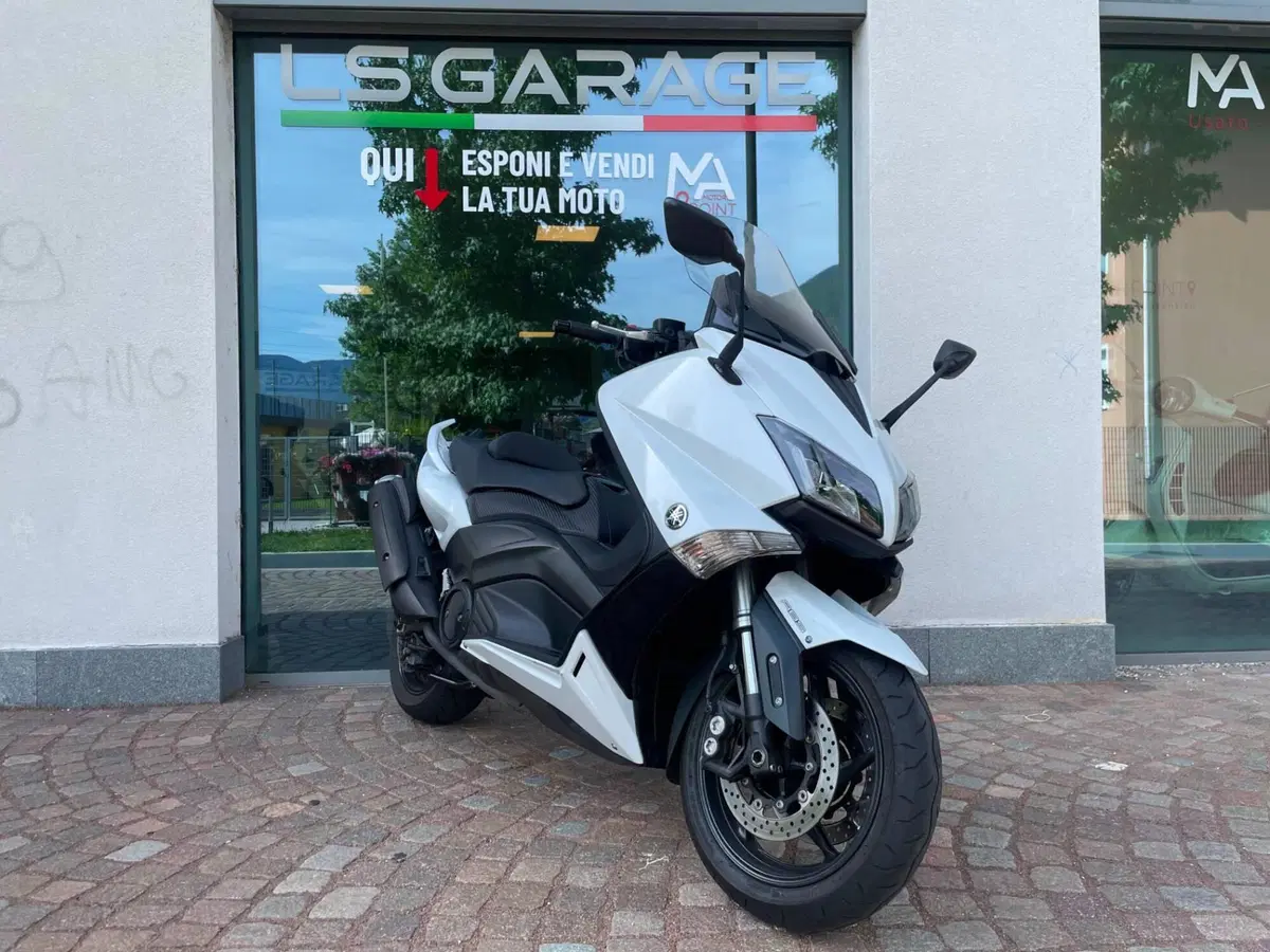 Yamaha T-Max 530 ABS (2015 - 17) (2)