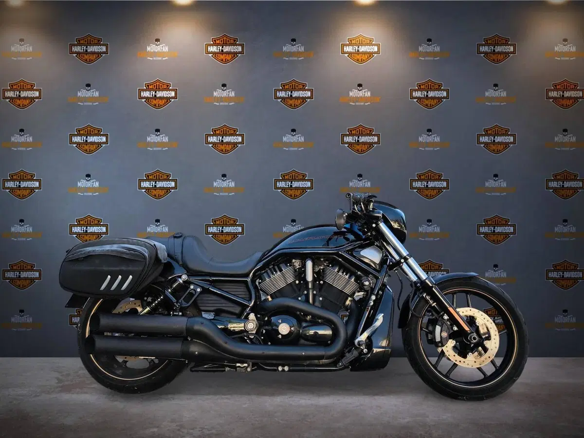 Harley-Davidson 1130 Night Rod Special (2006 - 07) - VRSCDX (3)