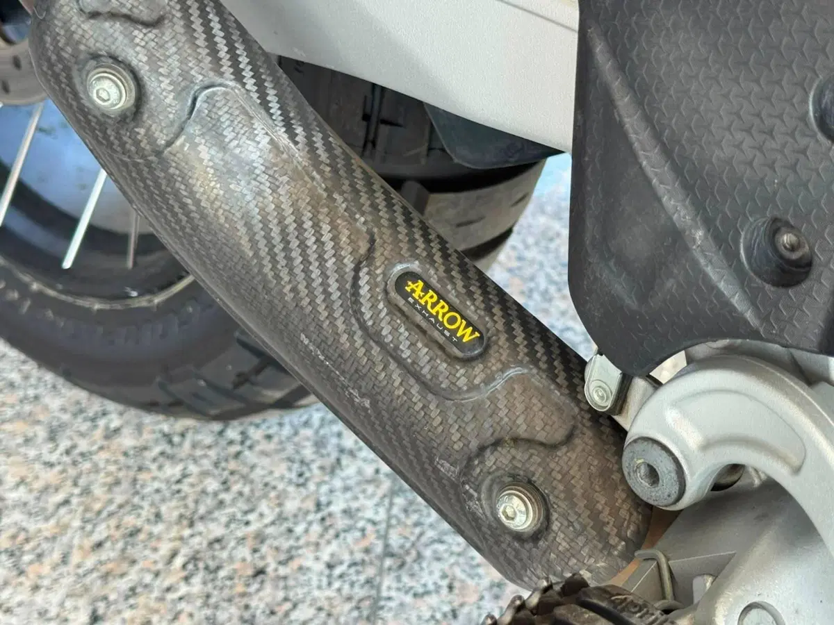 Aprilia Tuareg 660 (2022 - 24) (15)