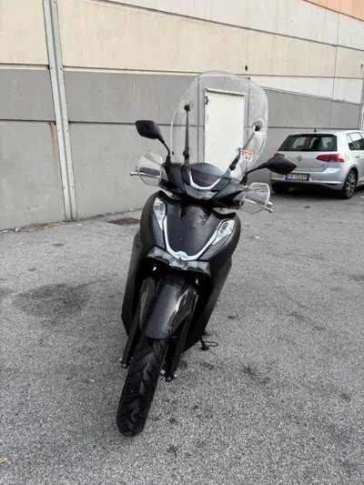 Honda SH 350 Sport (2021 - 24) usata