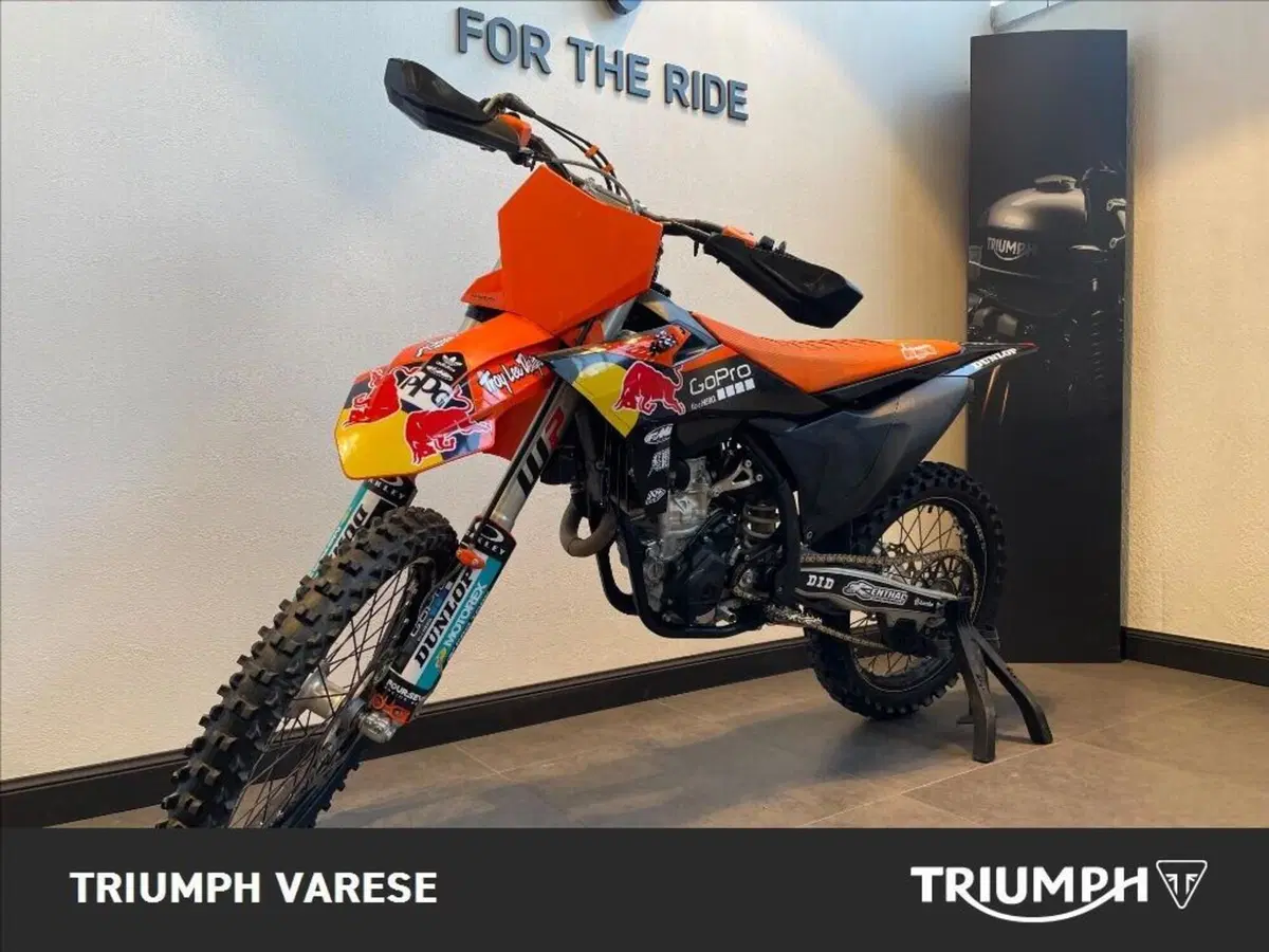 KTM 250 SX-F (2025) (4)