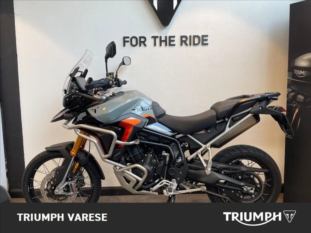 Triumph Tiger 900 Desert Special Edition (2026) (2)