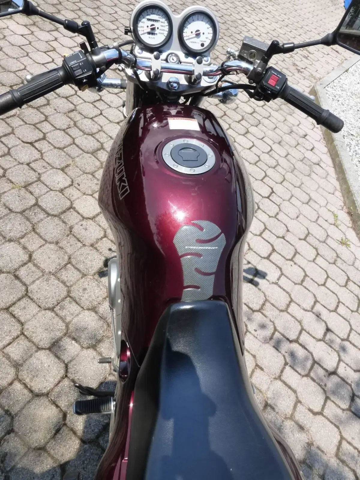 Suzuki VX800 (4)