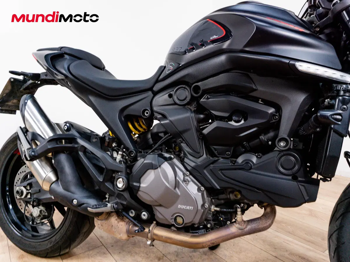 Ducati Monster 937 (2021 - 25) (5)
