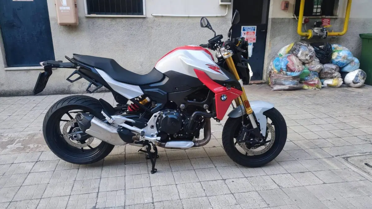 Bmw F 900 R (2021 - 24) (3)