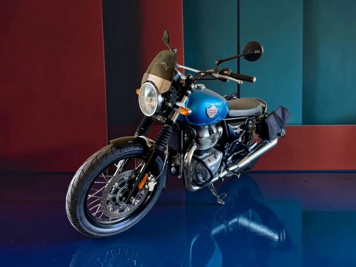Royal Enfield Interceptor 650 (2021 - 26) (2)