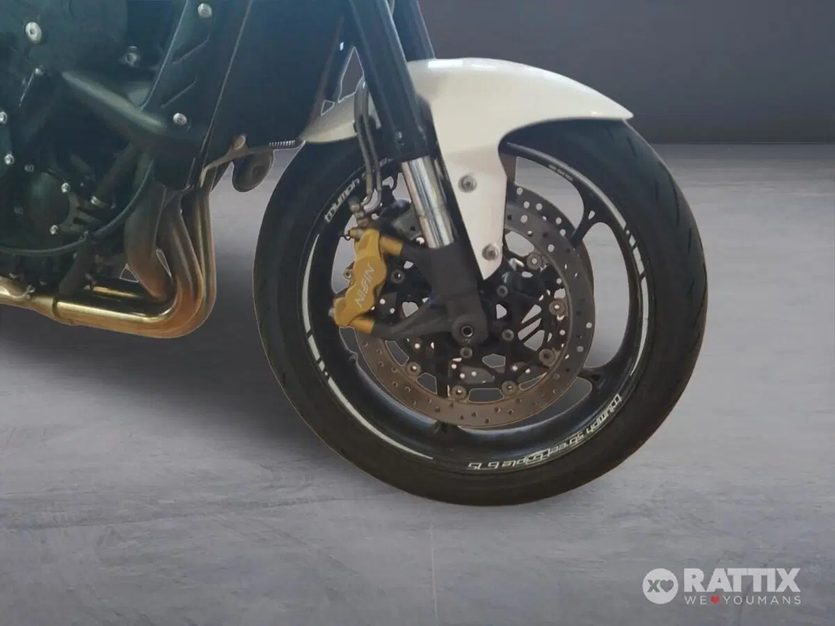 Triumph Street Triple R (2013 - 14) (7)