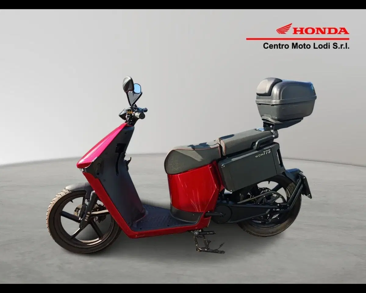 WOW 775 L3e (2021 - 26) (3)