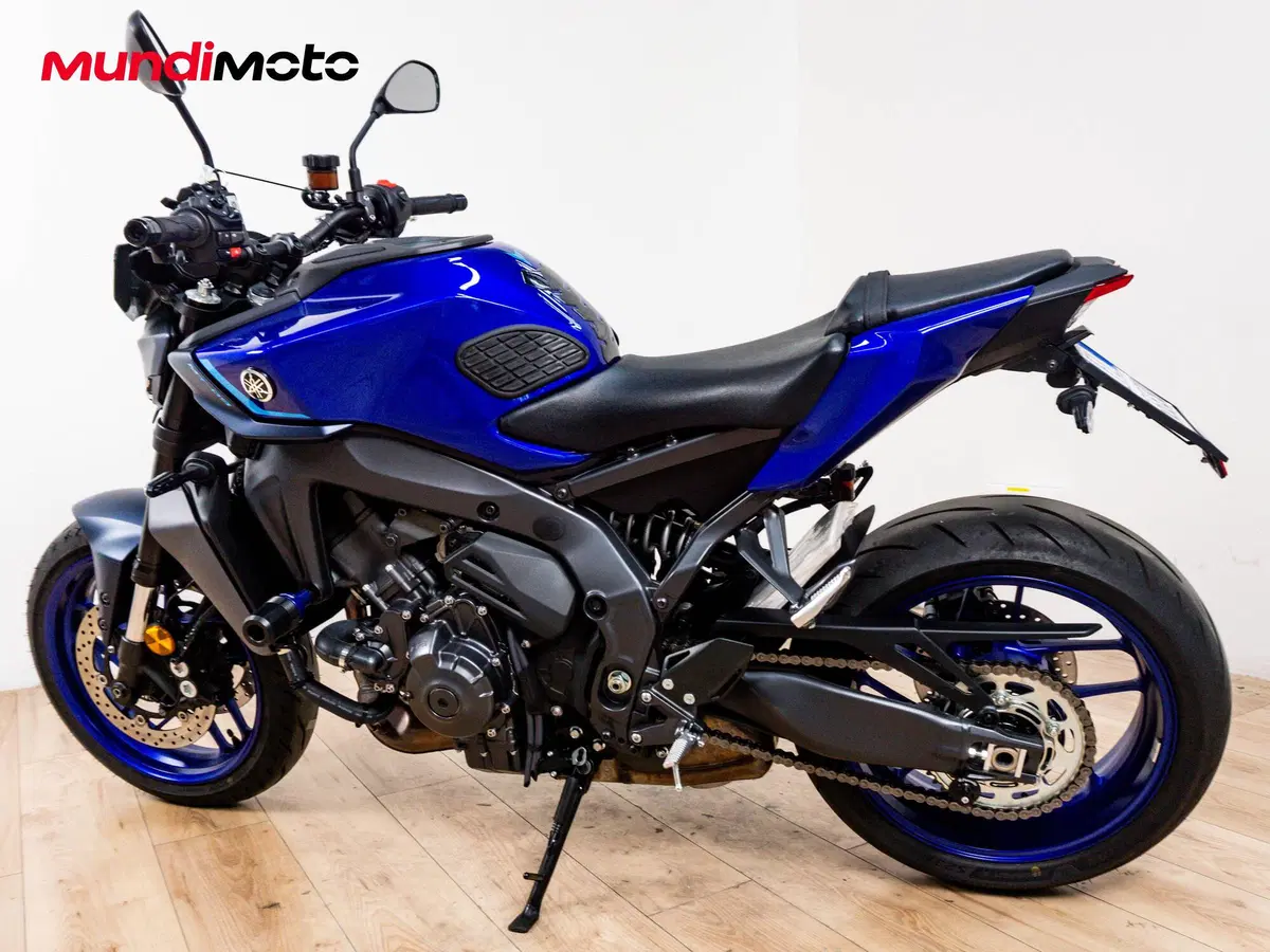 Yamaha MT-09 Y-AMT (2024 - 26) (6)