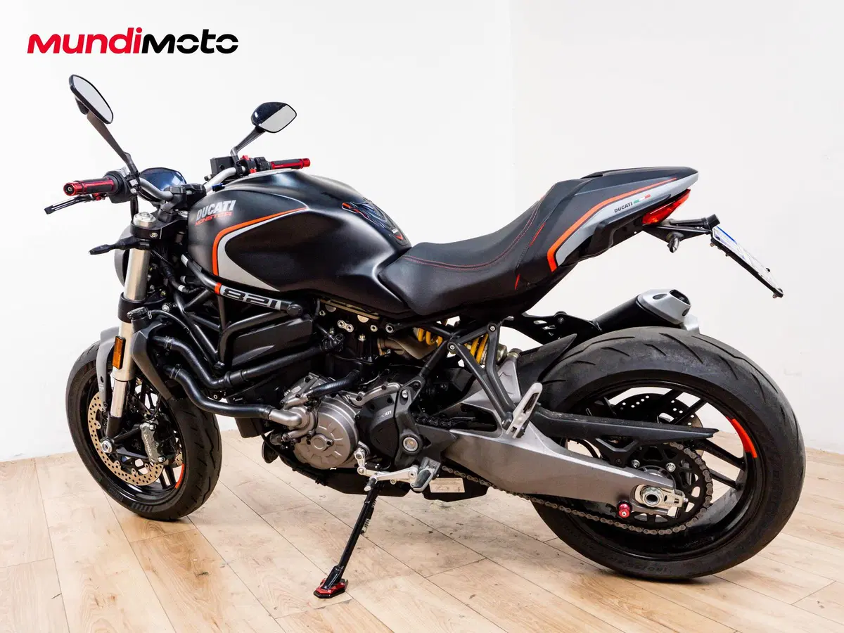 Ducati Monster 821 (2018 - 20) (7)