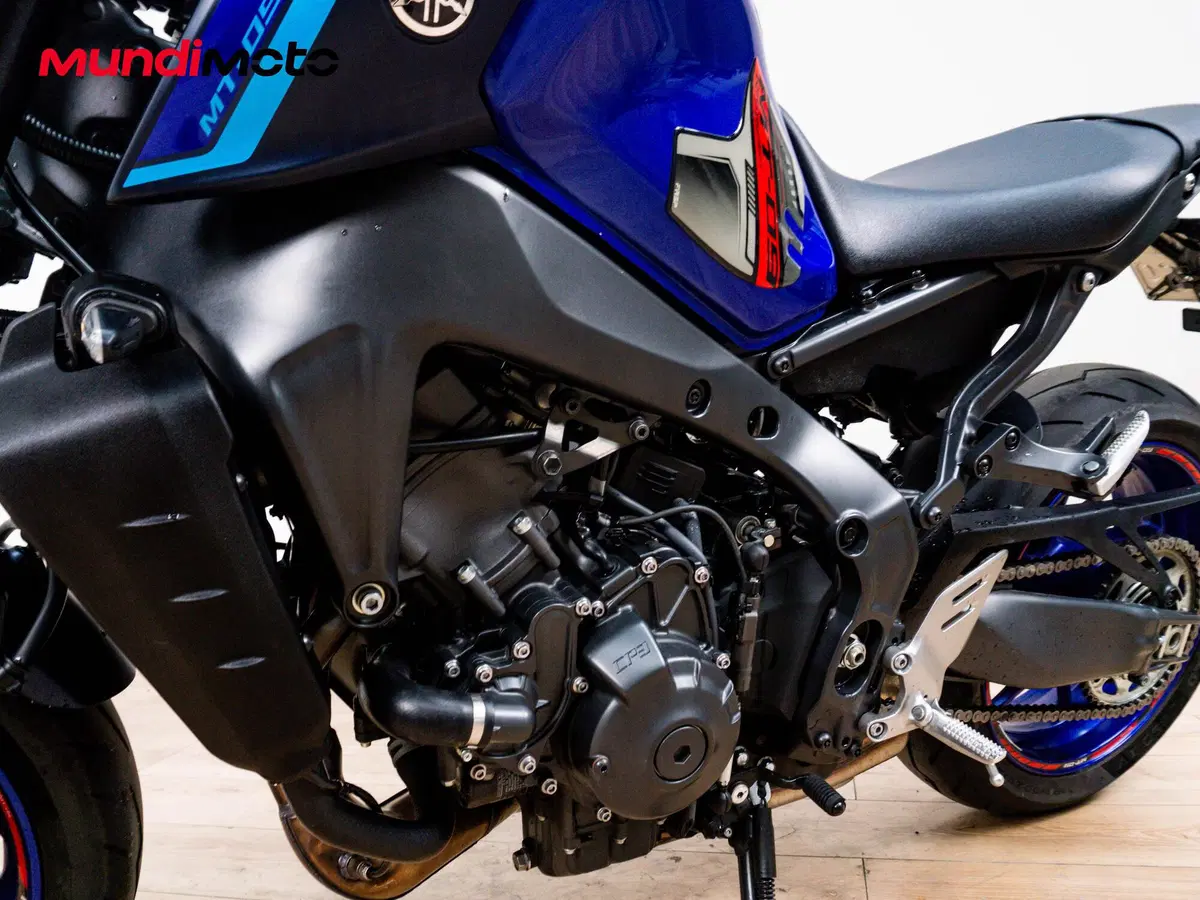 Yamaha MT-09 (2021 - 23) (9)