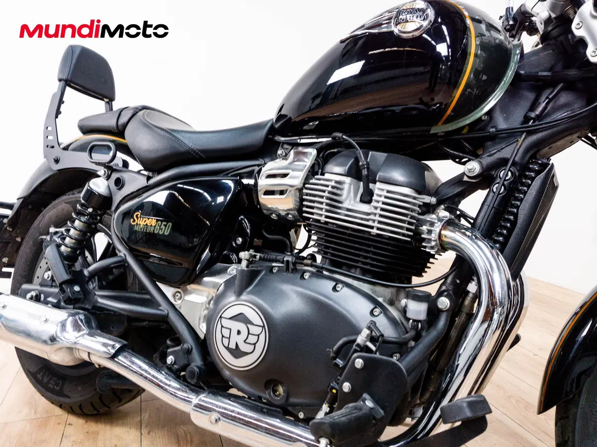 Royal Enfield Super Meteor 650 (2023 - 26) (5)