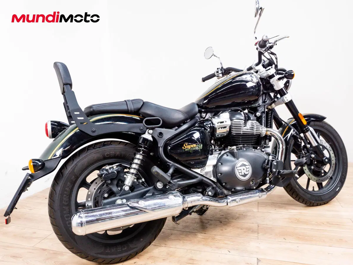 Royal Enfield Super Meteor 650 (2023 - 26) (3)