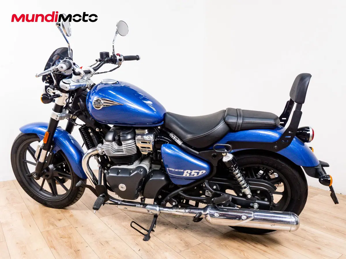 Royal Enfield Super Meteor 650 (2023 - 26) (7)