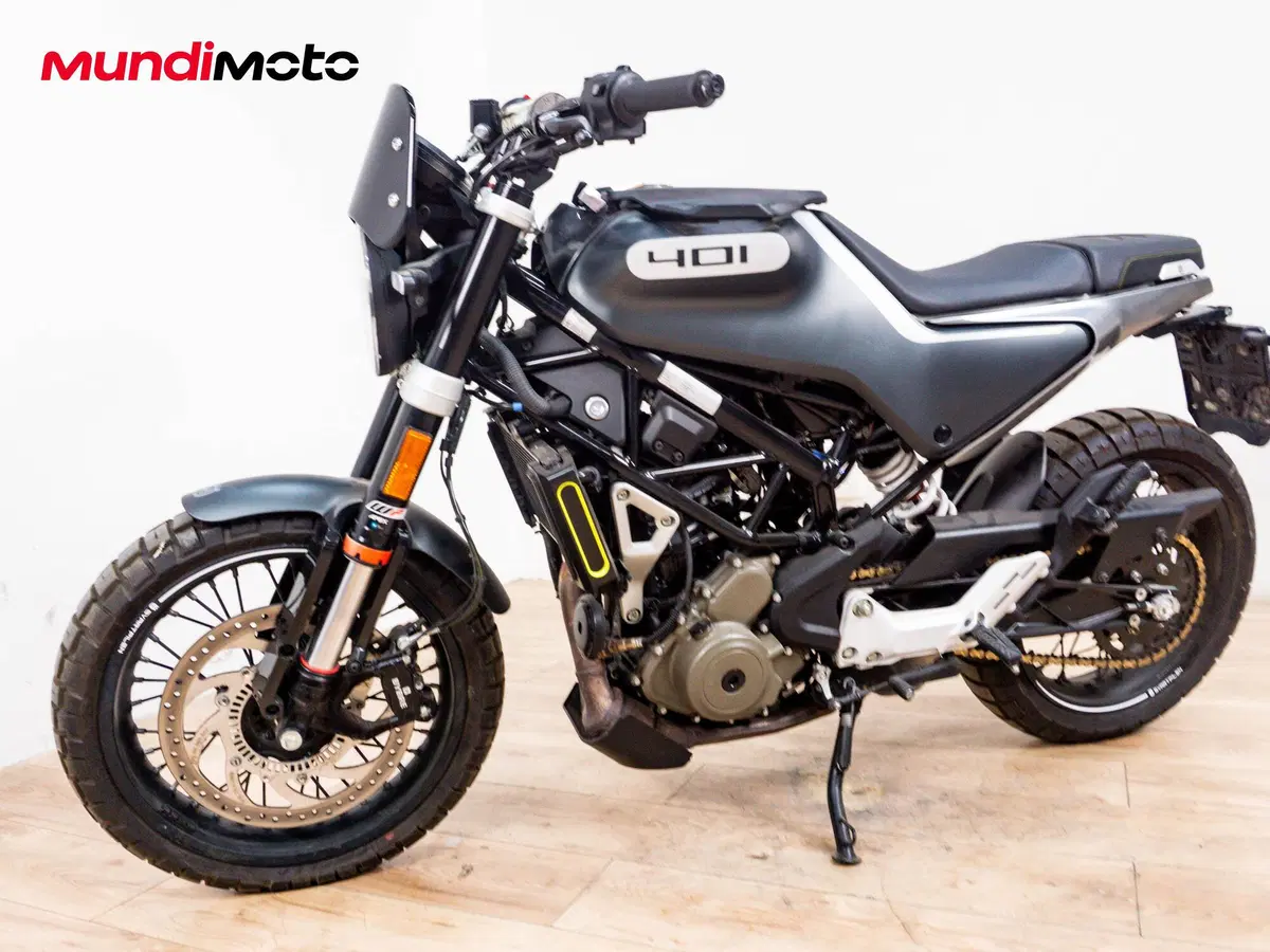 Husqvarna Svartpilen 401 (2020) (8)
