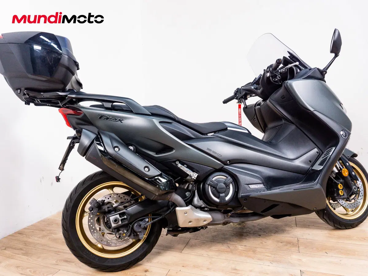 Yamaha T-Max 560 Tech Max (2020) (3)